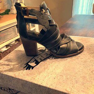 Freebird By Steven Sandals